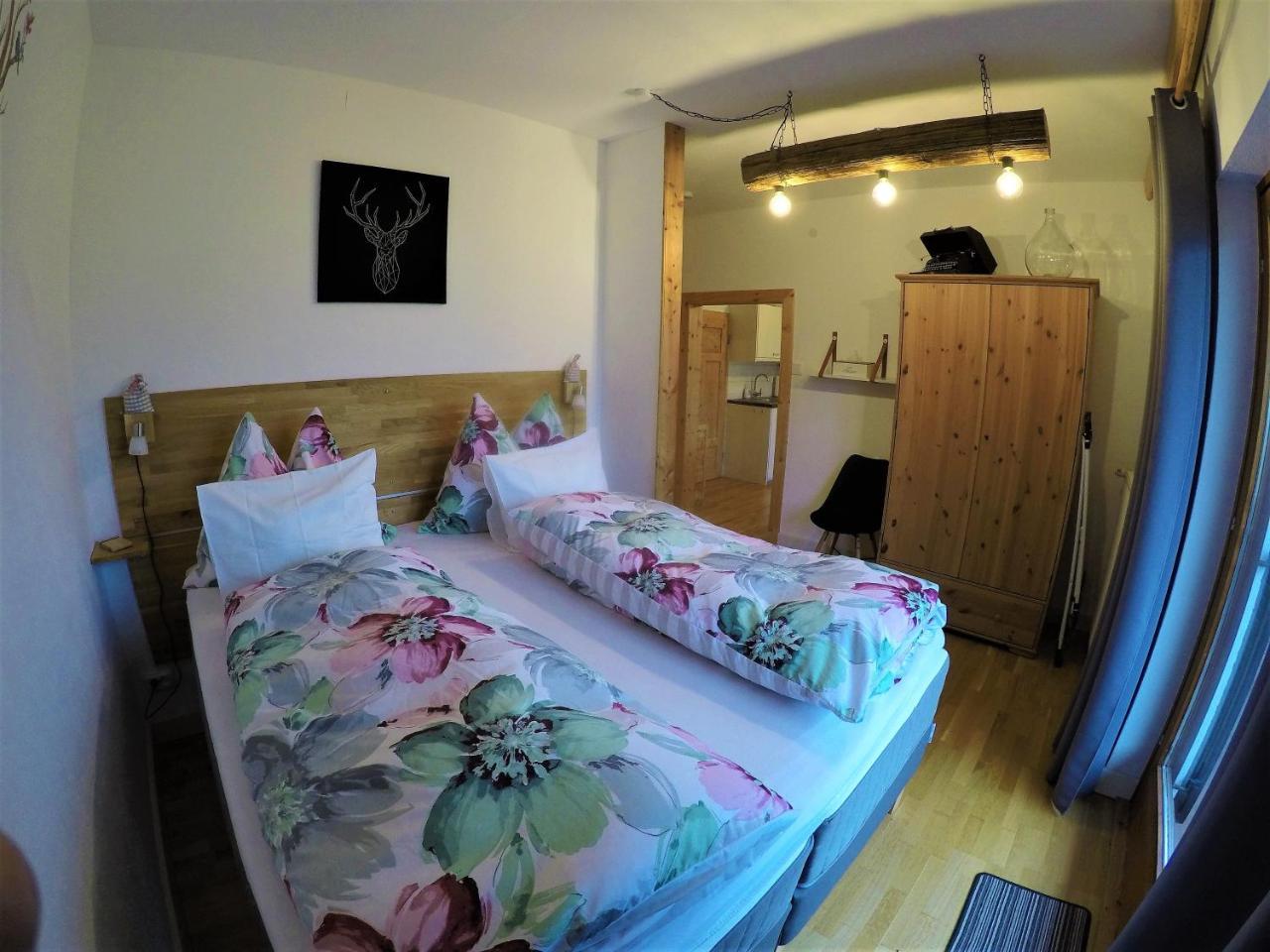 Ferienwohnung Zeber Rattendorf エクステリア 写真
