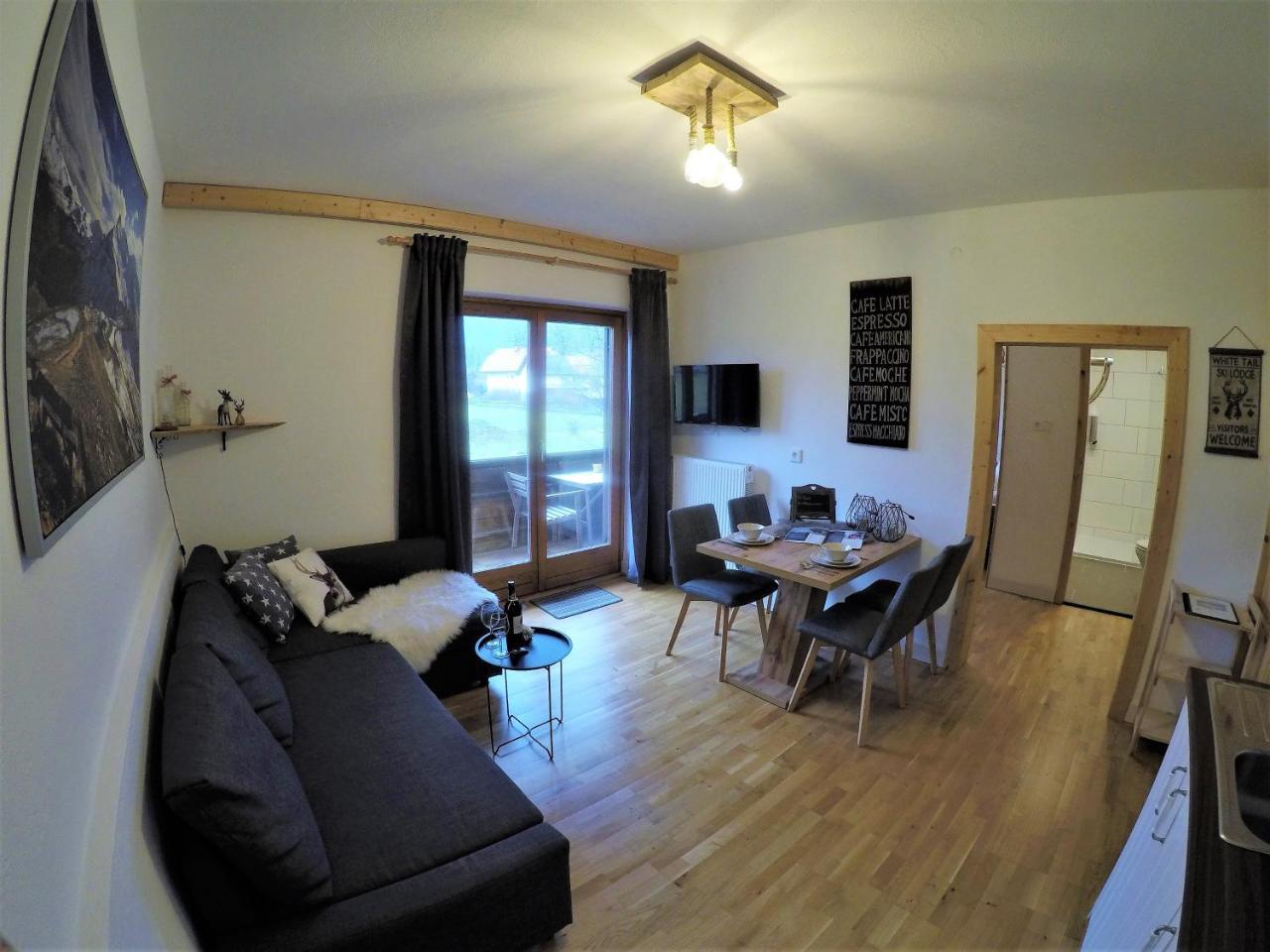 Ferienwohnung Zeber Rattendorf エクステリア 写真