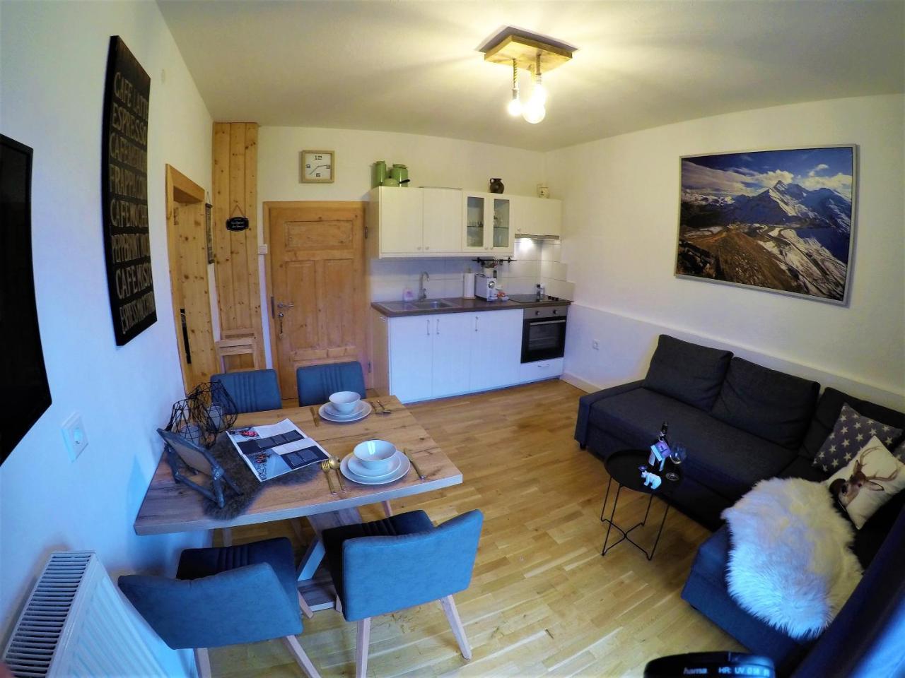 Ferienwohnung Zeber Rattendorf エクステリア 写真